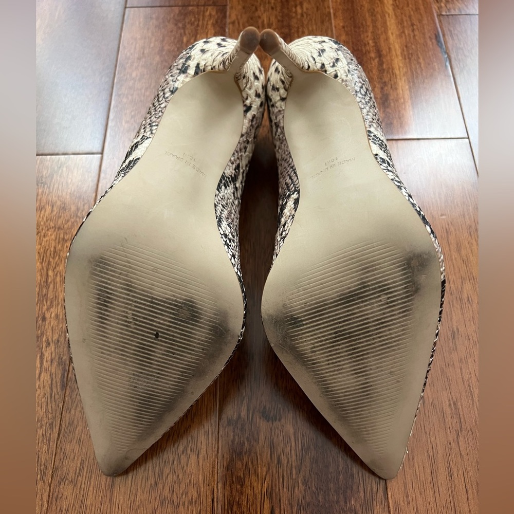Steve Madden Snake Print Pumps - Picture 2 of 7